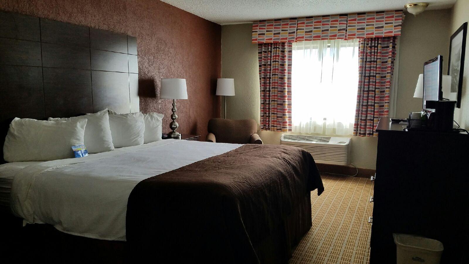 Baymont By Wyndham Airport Midland