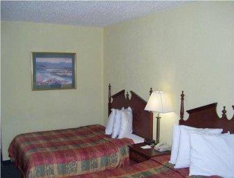 Hotel Baymont By Wyndham Airport Midland